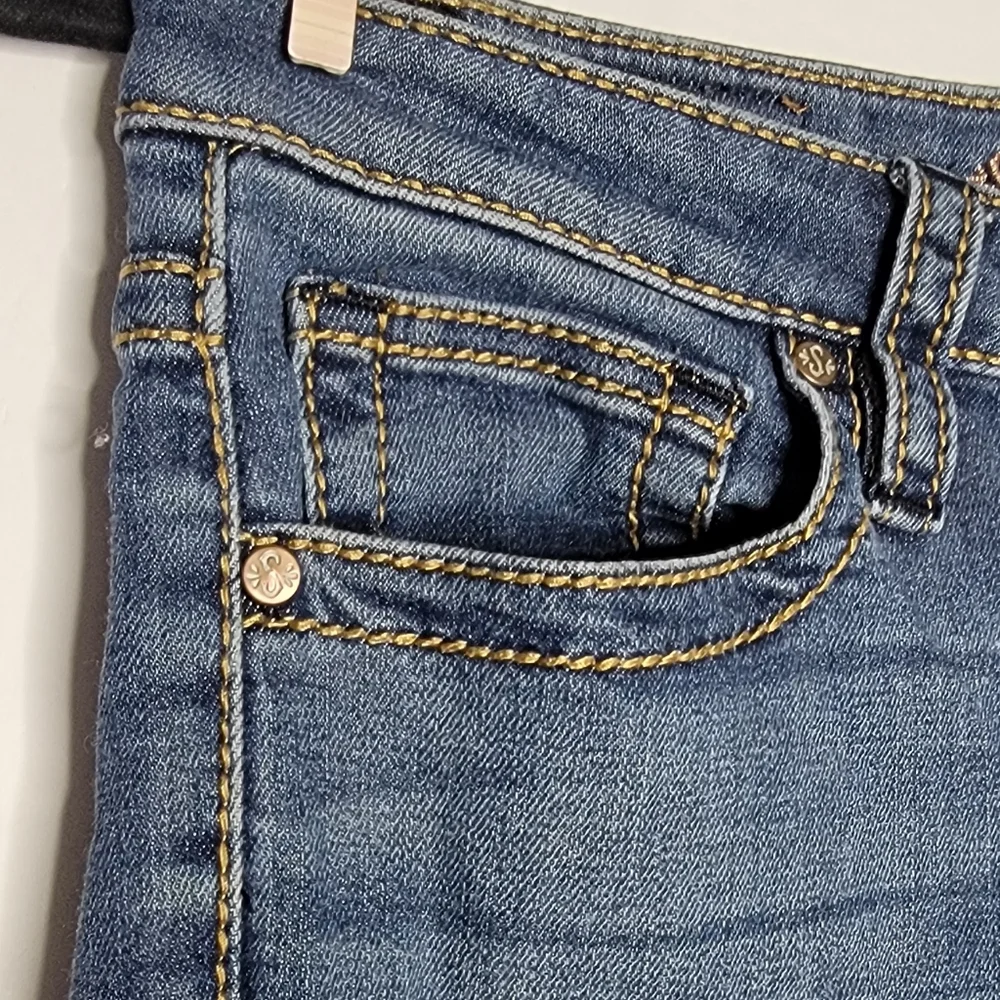 Shyanne Bootcut Jeans Size 28 Embellished Pocket Stretch Denim